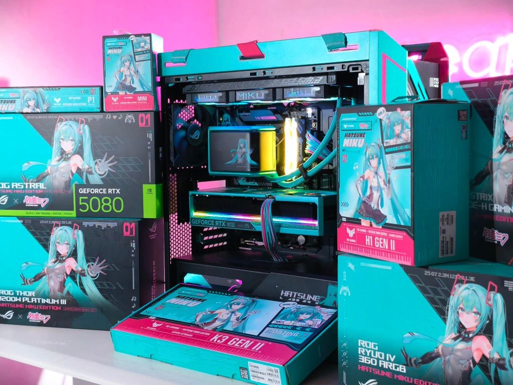 BỘ PC ASUS ROG HATSUNE MIKU x HOTGEAR RYZEN X870E | RTX 5080 | RYUO IV 360
