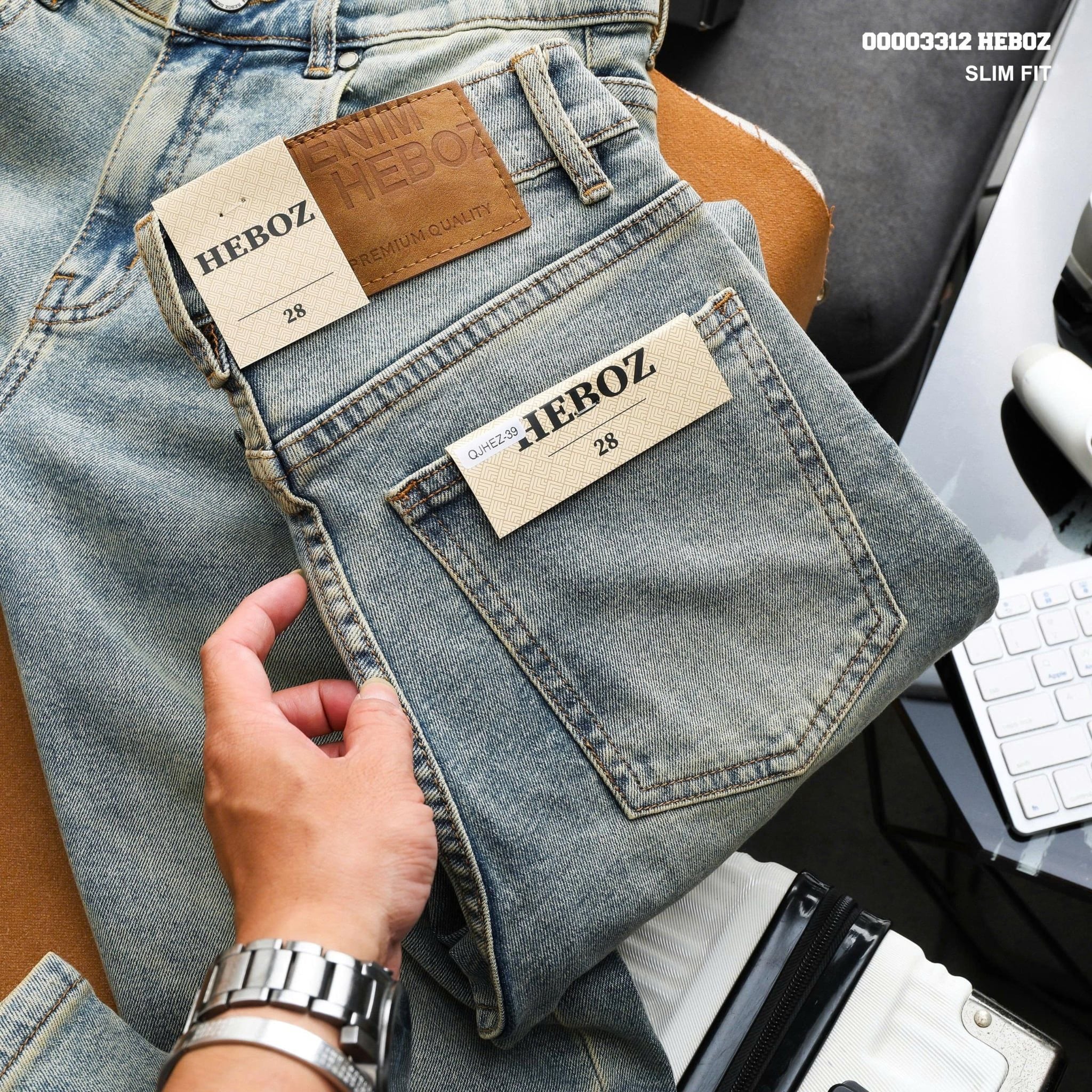  Quần jean Heboz dáng slim trơn D39 - 00003312 