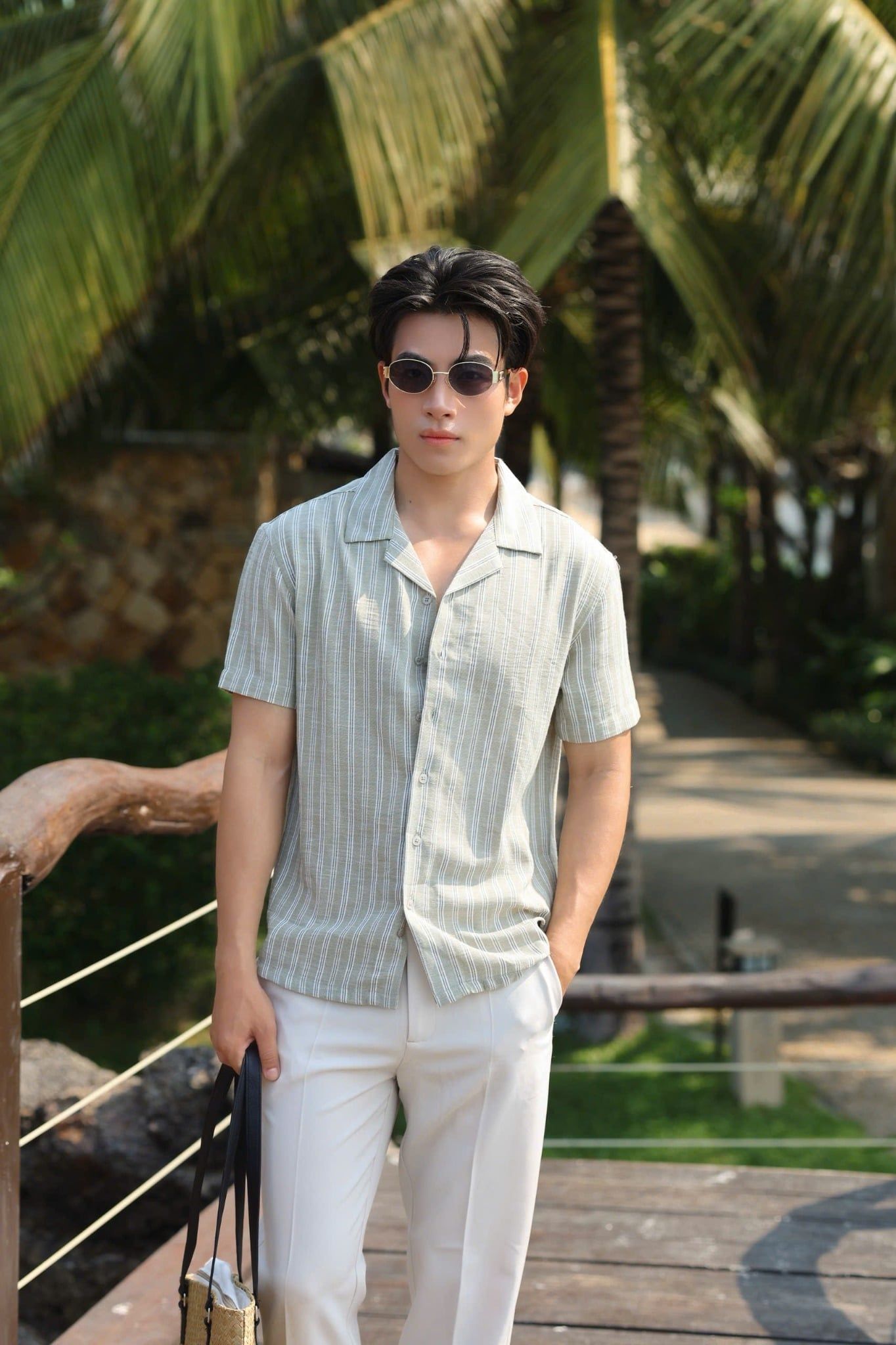 OUTFIT 290 