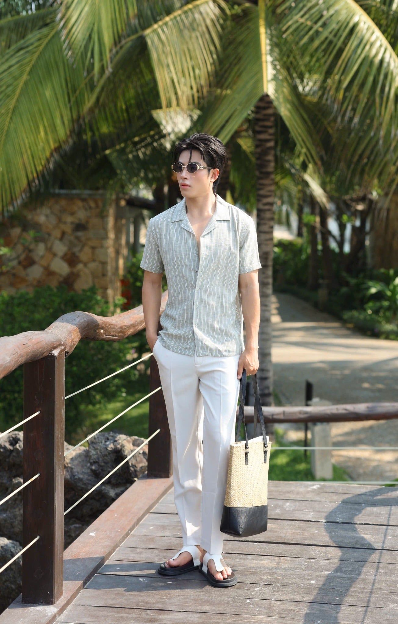  OUTFIT 290 