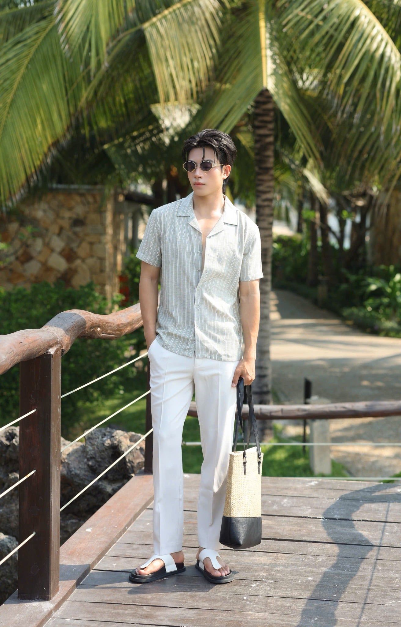  OUTFIT 290 