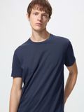  Áo thun Uni Dry Color T-Shirt. 