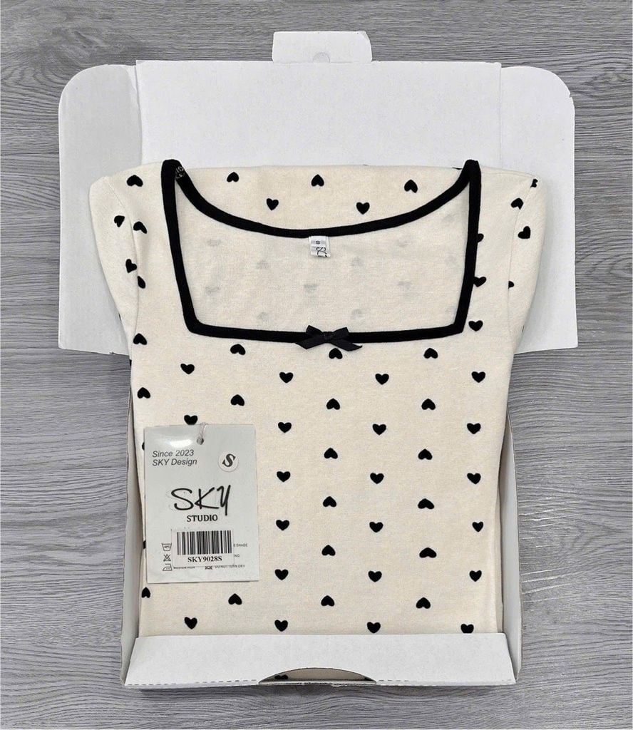 SKY9028 ĐẦM BODY CHẤM BI (KEM)