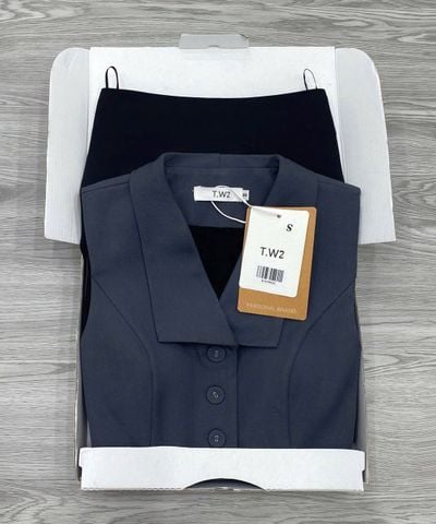 KS1092 SET ÁO GILE XÁM CỔ BẺ, CV DÀI ĐEN