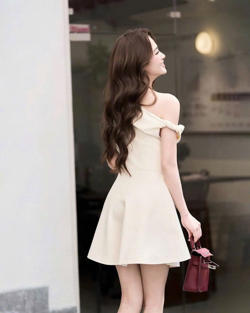 TB5833 ĐẦM KEM LỆCH VAI NGẮN