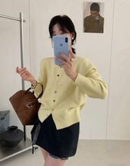 LEN5460 KHOÁC LEN NÚT MÀU (VÀNG) 201