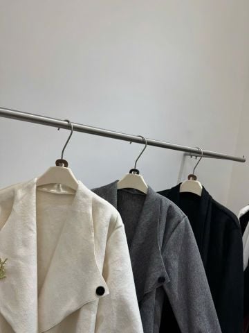 QCC3020 KHOÁC DẠ ÉP LÔNG TAG YSL + ĐAI (ĐEN)