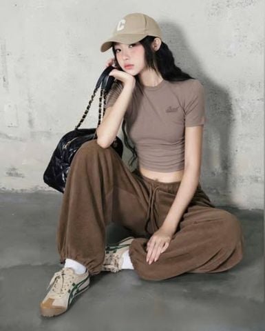 VRA0656 - SET ÁO THUN BODY BAD + QUẦN DÀI NÂU