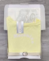 KS0944 - SET ÁO THUN VÀNG PHỐI DÂY VAI + QUẦN DÀI TRẮNG (KÈM NỊT)