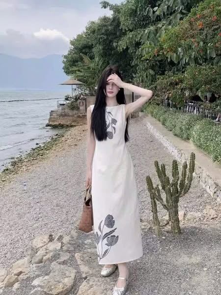 VGU0606 - ĐẦM SÁT NÁCH IN HÌNH HOA