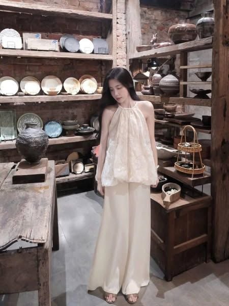 TQ4423 - SET ÁO YẾM + QUẦN DÀI KEM
