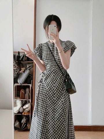 VGU0794 -  ĐẦM CARO DÀI KHOÉT EO