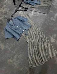 VGU0801 - ĐẦM BODY 2 DÂY SỌC XÁM + ÁO KHOÁC JEAN NHẠT
