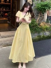 TQ4440 - ĐẦM DÀI ĐÚP LÓT CỔ VUÔNG MÀU VÀNG