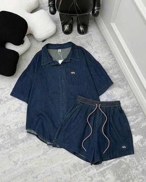 TB8739 - SET JEAN DENIM LOGO THÊU - XANH NHẠT