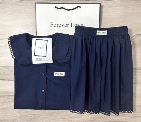 VGU0829 - SET ÁO + C.VÁY MIUMIU (XANH ĐEN)