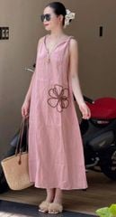 VGU0834 - ĐẦM SUÔNG DÀI XOẮN VAI THÊU HOA