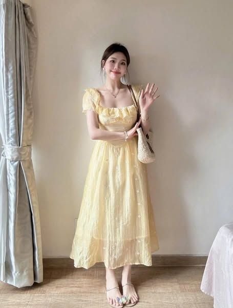 TQ4445 - ĐẦM DÀI CỔ VUÔNG PHỐI BÈO