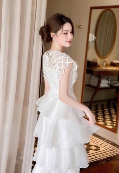 VGU0830 - ĐẦM TÂNG CAO CẤP PHỐI REN (KÈM TAG HOA)
