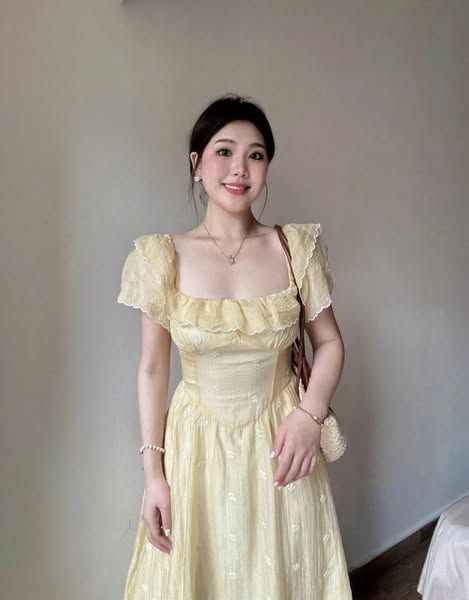 TQ4445 - ĐẦM DÀI CỔ VUÔNG PHỐI BÈO