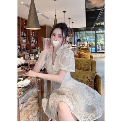 KS1063 - ĐẦM NGẮN THÊU PHỐI CỔ SƠ MI TRẮNG (KÈM TAG NƠ)