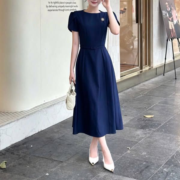 TQ1829 - ĐẦM DÀI XANH ĐEN KÈM NỊT + TAG