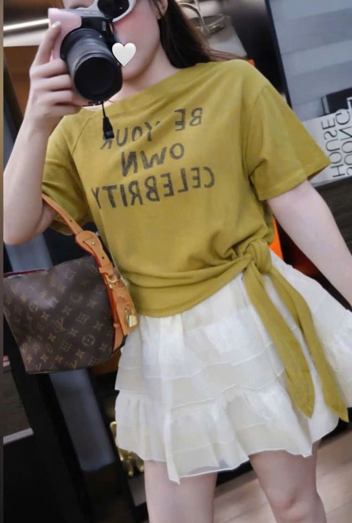 VGU0878 - SET ÁO LỆCH VAI CỘT EO VÀNG + C.VÁY NGẮN TẦNG