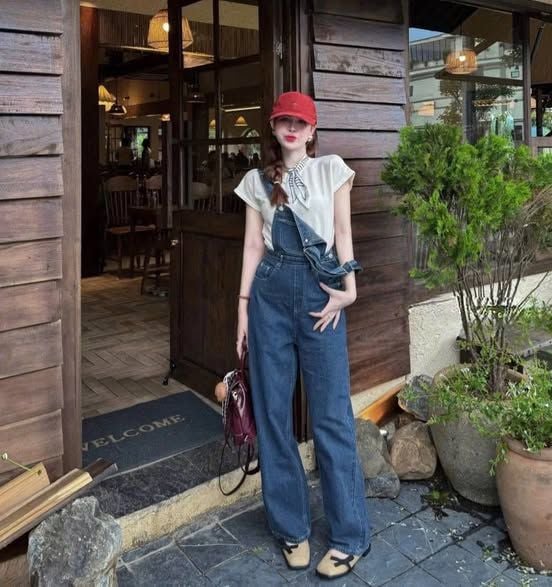 VGU0877 - SET 2 MÓN ÁO THUN TRẮNG - QUẦN YẾM JEAN DÀI