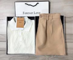 VGU0907 - SET ÁO PHỐI NÚT + QUẦN SHORT NÂU ( KO KÈM NỊT)