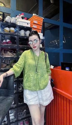 KS1091 - SET ÁO TAY LỞ CỔ V XANH LÁ + QUẦN SHORT TRẮNG
