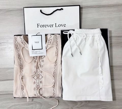 VGU0978 - SET ÁO HỌA TIẾT PHỐI NƠ + QUẦN SHORT