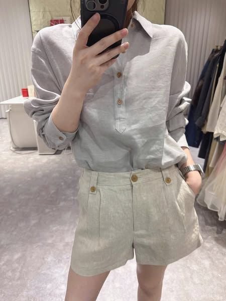 VGU0987 - SET ÁO KIỂU SƠ MI TAY DÀI + QUẦN SHORT PHỐI NÚT (KHÔNG KÈM NỊT)