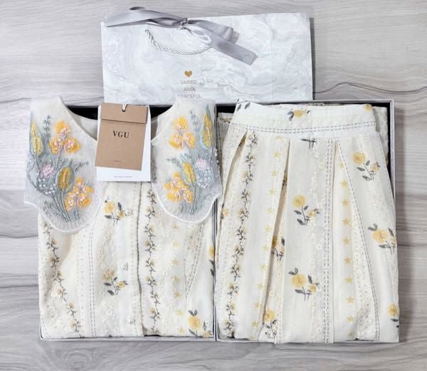 VGU1031 - SET THANH LỊCH THÊU HOA
