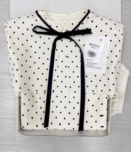 TQ4499 - ĐẦM SÁT NÁCH CHẤM BI (KÈM CHOÀNG)