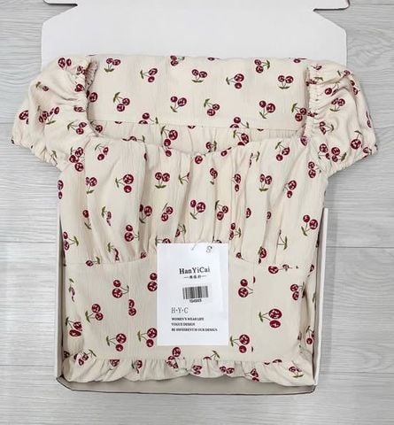 TQ4500 - ĐẦM DÀI CHERRY CỔ VUÔNG (KEM)