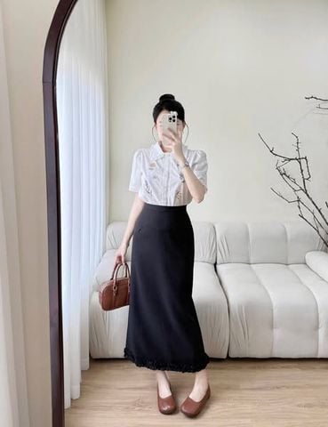 KS1161 - SET ÁO TRẮNG THÊU HOA + CHÂN VÁY DÀI PHỐI BÈO ĐEN