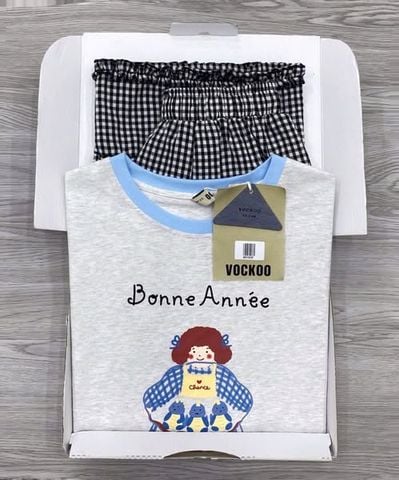 KS1151 - SET ÁO THUN XÁM BONNE ANNÉE + QUẦN DÀI CARO ĐEN