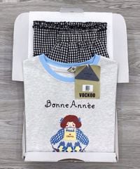 KS1151 - SET ÁO THUN XÁM BONNE ANNÉE + QUẦN DÀI CARO ĐEN