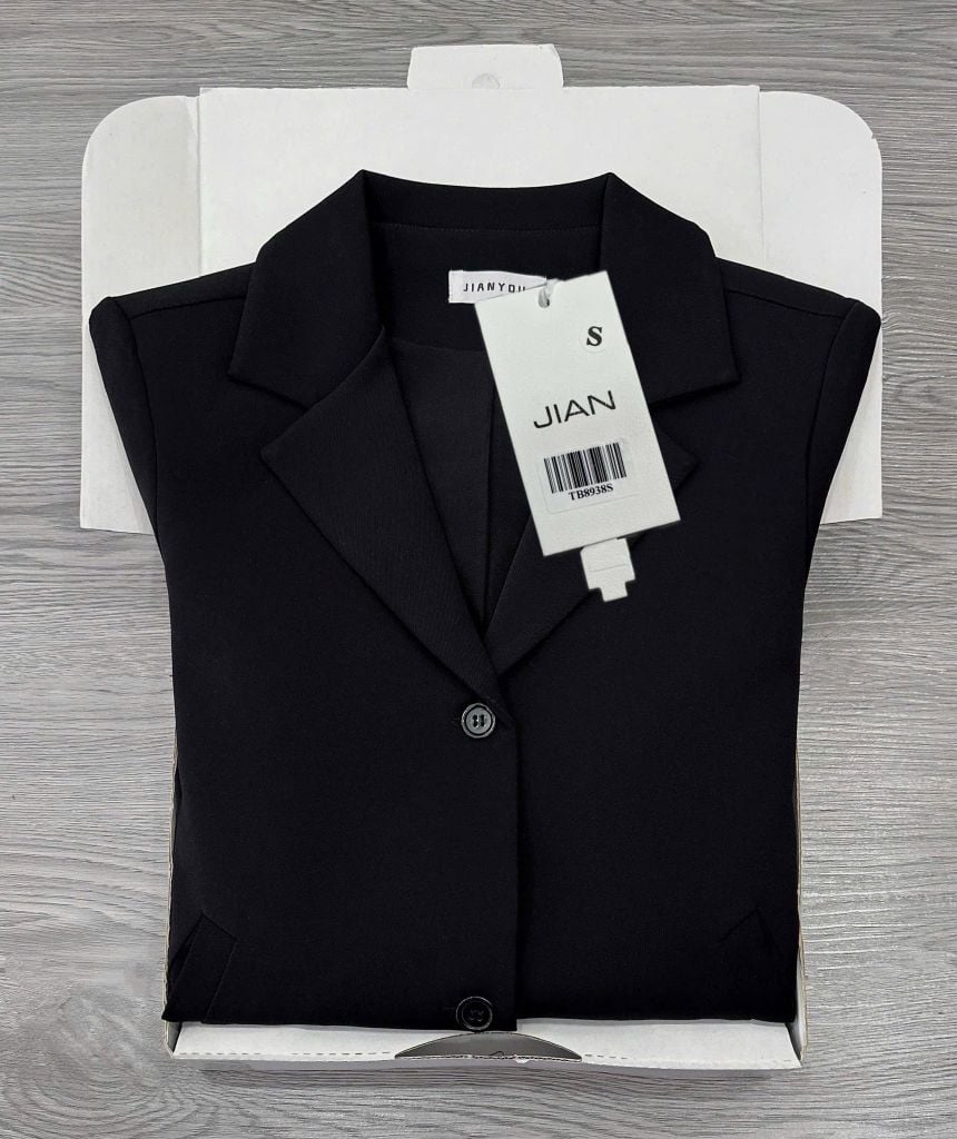 TB8938 - ÁO VEST PHỐI TÚI XÉO - MÀU ĐEN (ÁO LẺ)