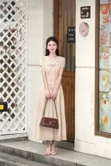 VGU1180 - ĐẦM KEM DÀI SỌC PHỐI NƠ