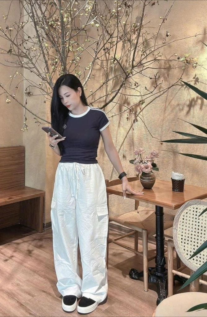 SKY9063 - SET ÁO THUN PHỐI SỌC + QUẦN DÀI TRẮNG