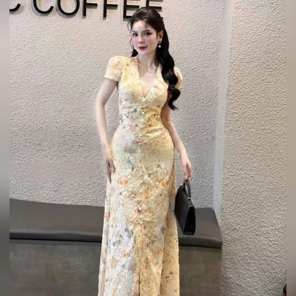 VGU1242 - ĐẦM DÀI HOA CỔ V PHỐI NÚT