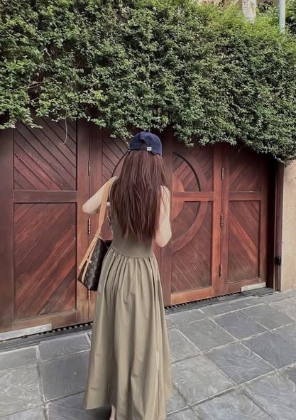 TQ4558 - ĐẦM 2 DÂY IN CHỮ PHỐI TÙNG (NÂU)