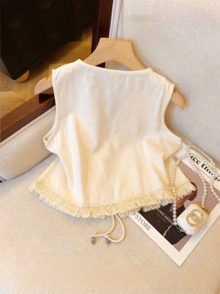 VGU1258 - SET ÁO SÁT NÁCH CỘT NƠ + CHÂN VÁY DÀI (TRẮNG)