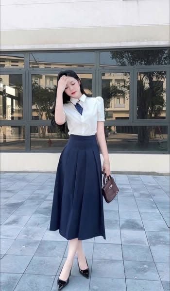 KS1247 - SET ÁO SƠMI TRẮNG + CHÂN VÁY DÀI XANH ĐEN (KÈM KHĂN)