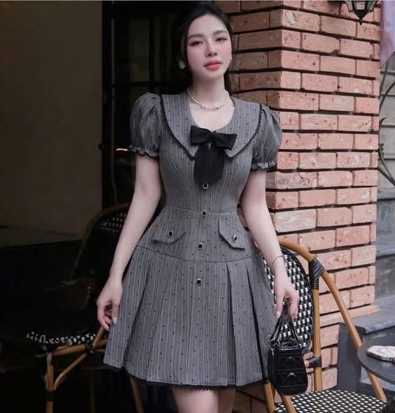 VGU1314 - ĐẦM NGẮN CHẤM BI PHỐI NƠ (XÁM)