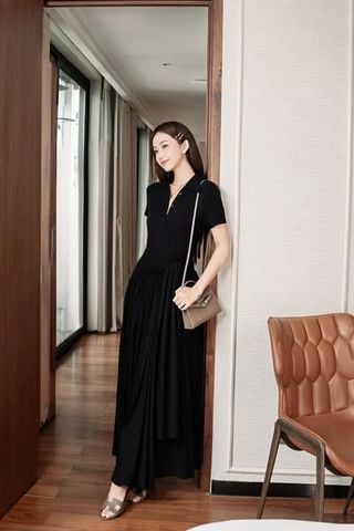 VGU1343 - ĐẦM DÀI THẮT EO PHỐI NÚT ĐEN