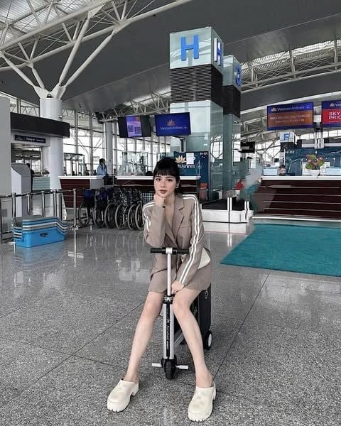 TB9130 - ÁO KHOÁC VEST FORM DÀI PHỐI SỌC (ÁO LẺ)
