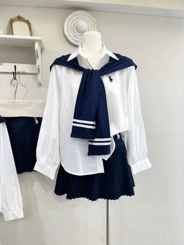 VGU1467 - SET ÁO SƠMI TRẮNG + C.VÁY XẾP LY XANH ĐEN (KÈM KHĂN CHOÀNG)