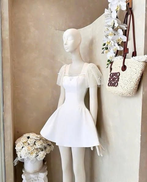 KS1336 - ĐẦM NGẮN CÁNH TIÊN TRẮNG